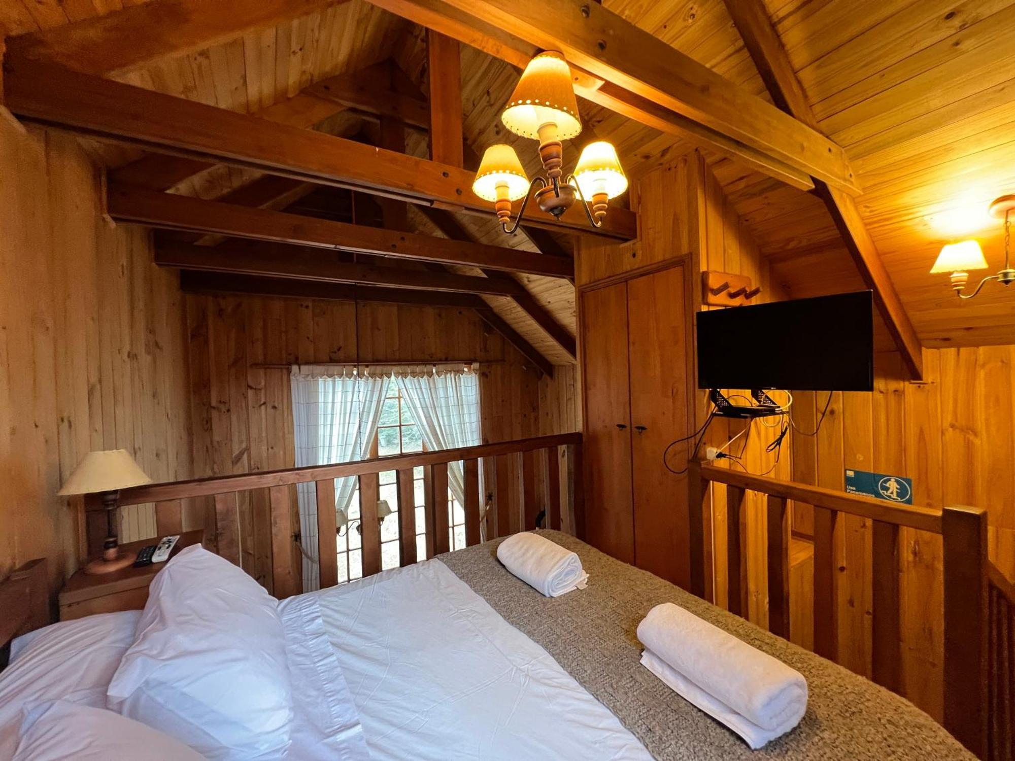 Baker Aparthotel *